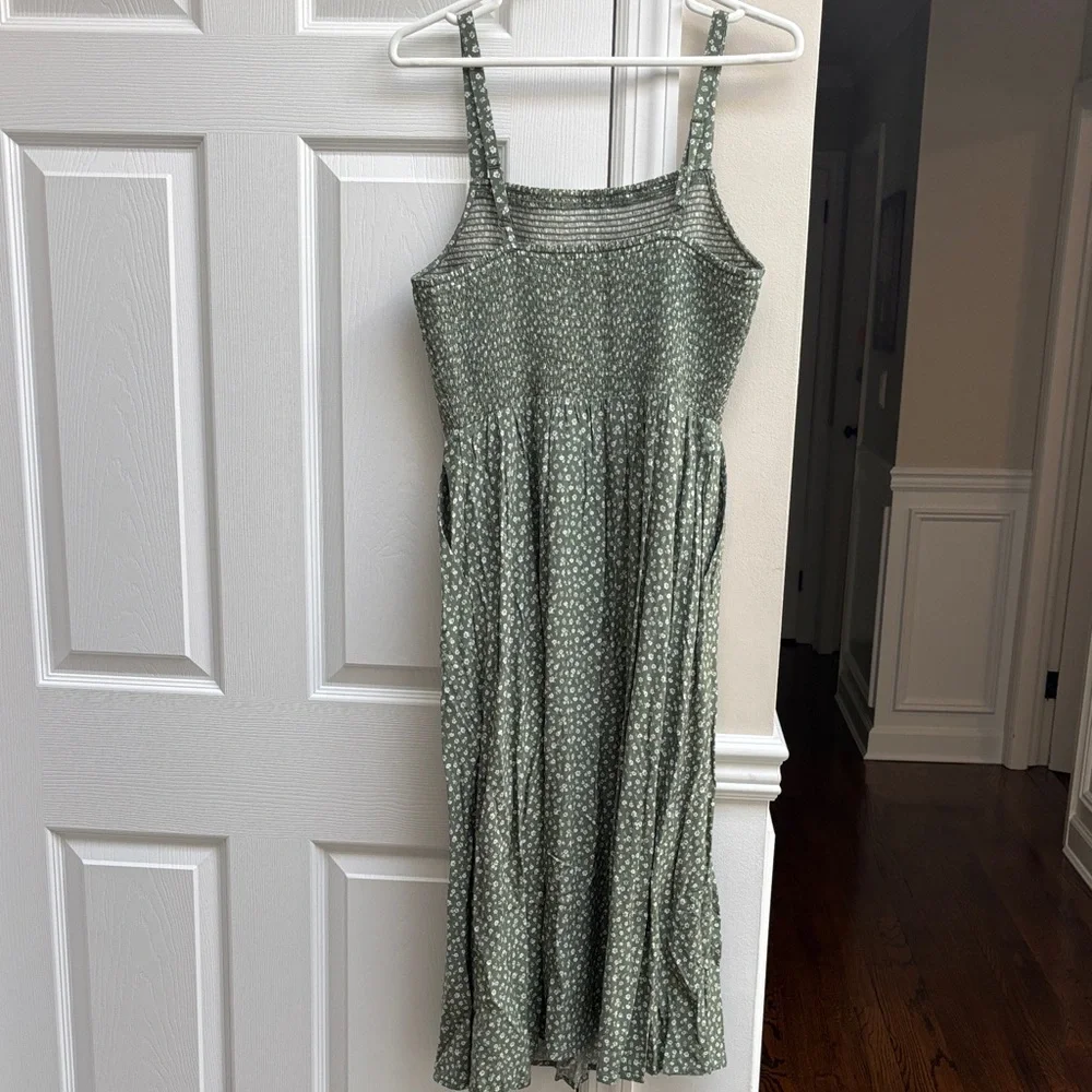 Women's Green Floral Midi Dress - Sleeveless Spaghetti Strap